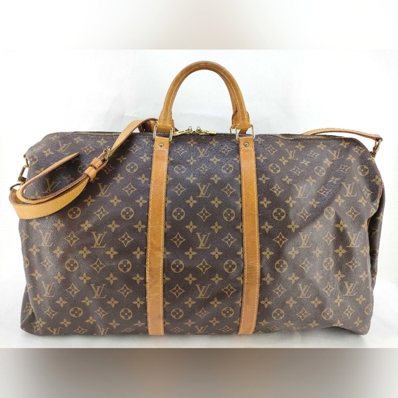 Louis Vuitton Other - Louis Vuitton Keepall Bandoulière 60 VGC